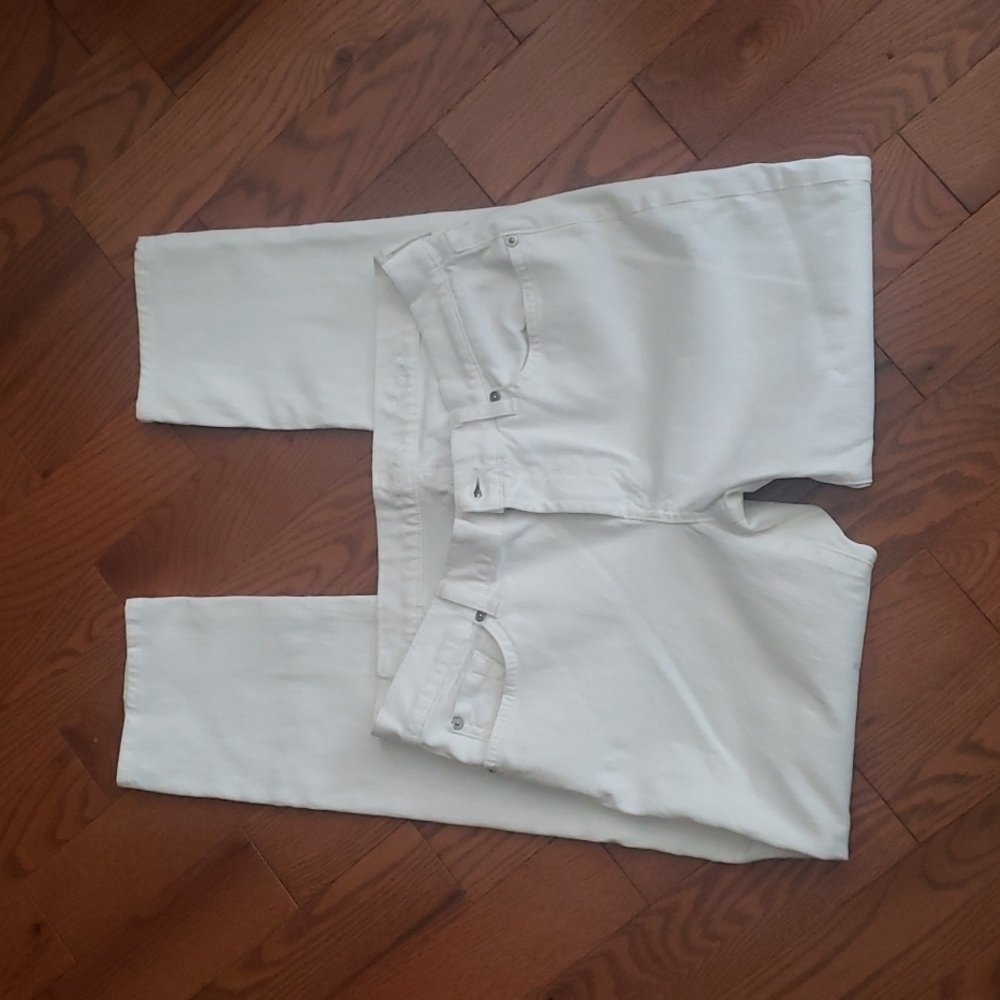 7 for all mankind white jeans
